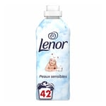 Afbeelding van Lenor Wasverzachter Fresh Air | Sensitive | 882 ml | 42 wasbeurten | QC-LE-00564
