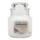 Yankee Candle Home Inspiration geurkaars | White Linen & Lace | Small Jar | 104 g | YA833NA5922