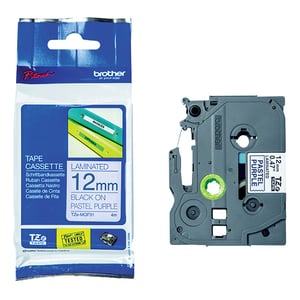 Afbeelding van Brother TZe-MQF31 tape zwart op pastel paars 12 mm